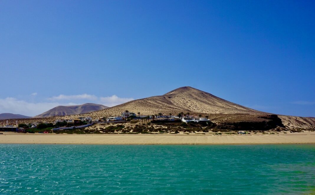 Unlocking Success: Fuerteventura’s Business Growth Trends for 2023