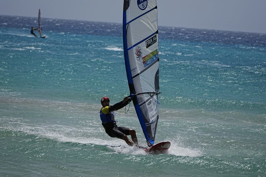 Jenna Gibson Wins Twice, Matteo Iachino Leads Fuerteventura Slalom X Jenna Gibson Wins Twice, Matteo Iachino Leads Fuerteventura Slalom X
