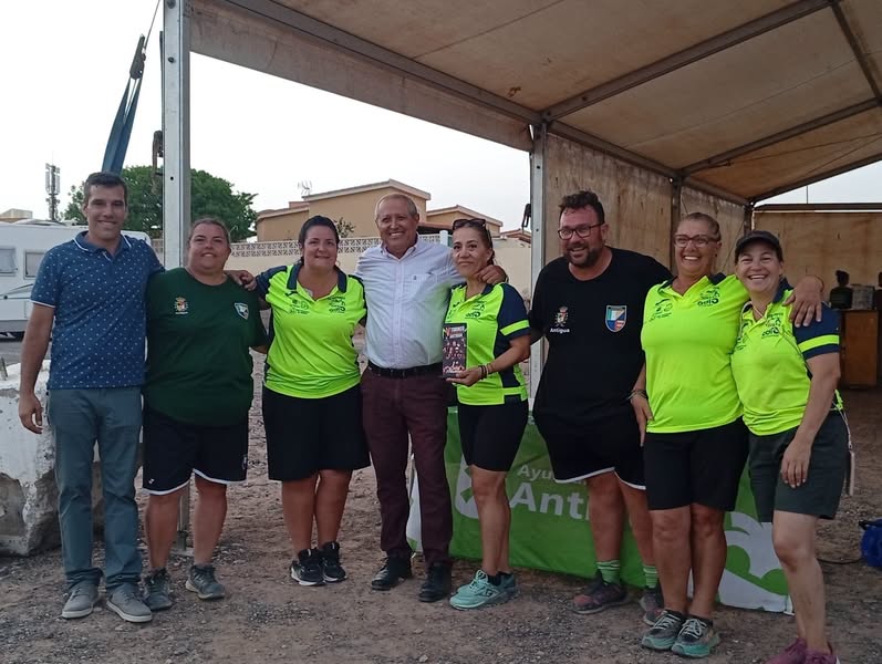 Canary Ball Tournament Held in Caleta de Fuste Canary Ball Tournament Held in Caleta de Fuste
