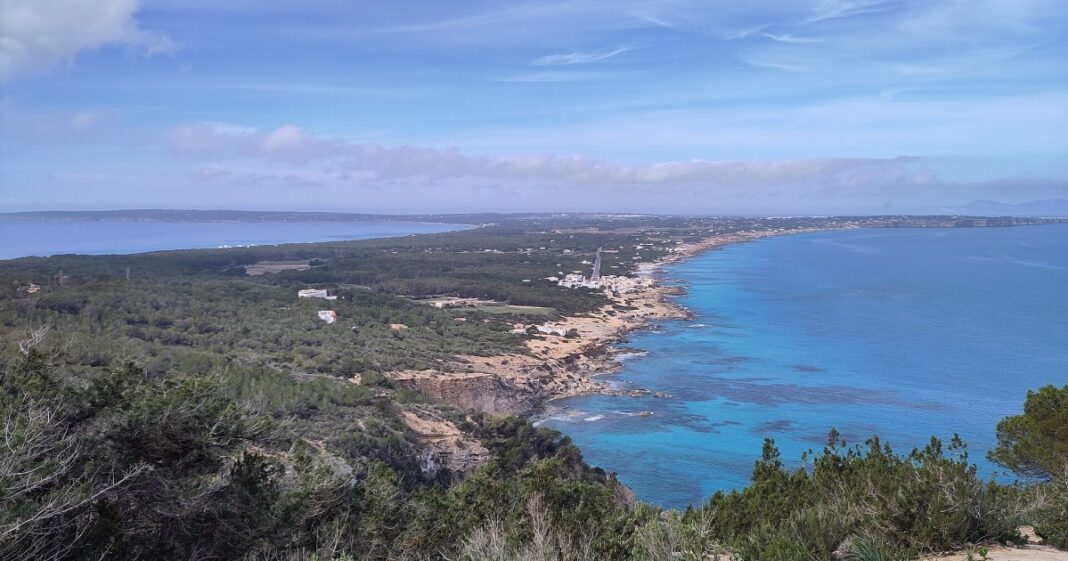 Top 8 Viewpoints in Formentera Offering Breathtaking Scenic Views