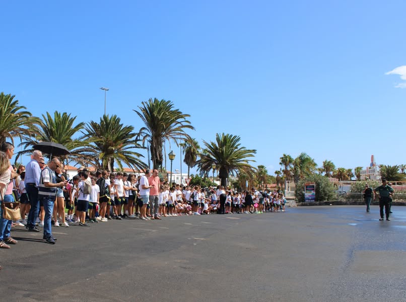 Security Forces Hold Historic Display for CEIP El Castillo Students Security Forces Hold Historic Display for CEIP El Castillo Students