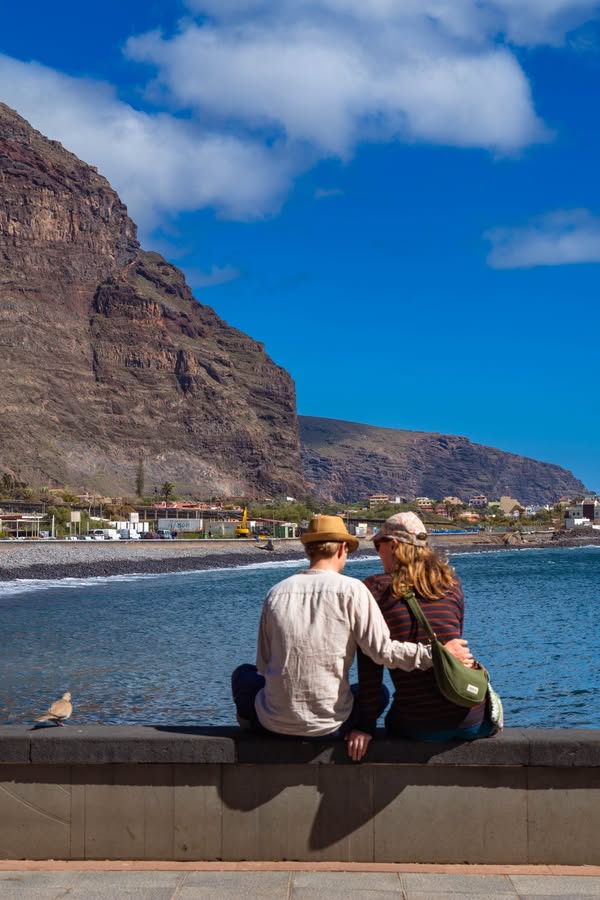 Experience Paradise: Who Would You Bring to the Canary Islands? Experience Paradise: Who Would You Bring to the Canary Islands?